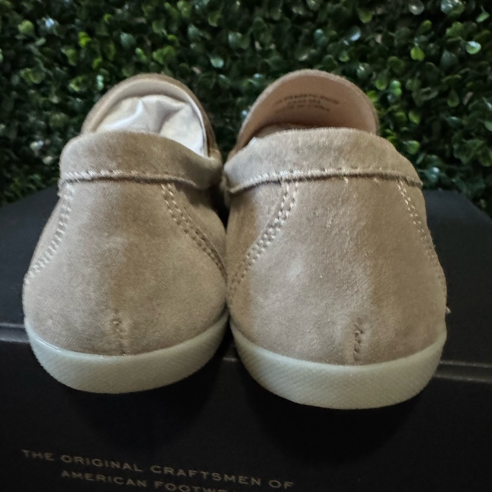 FRYE WOMEN'S MELANIE SKIMMER LOAFER FLATS SHOES - Picture 13 of 16